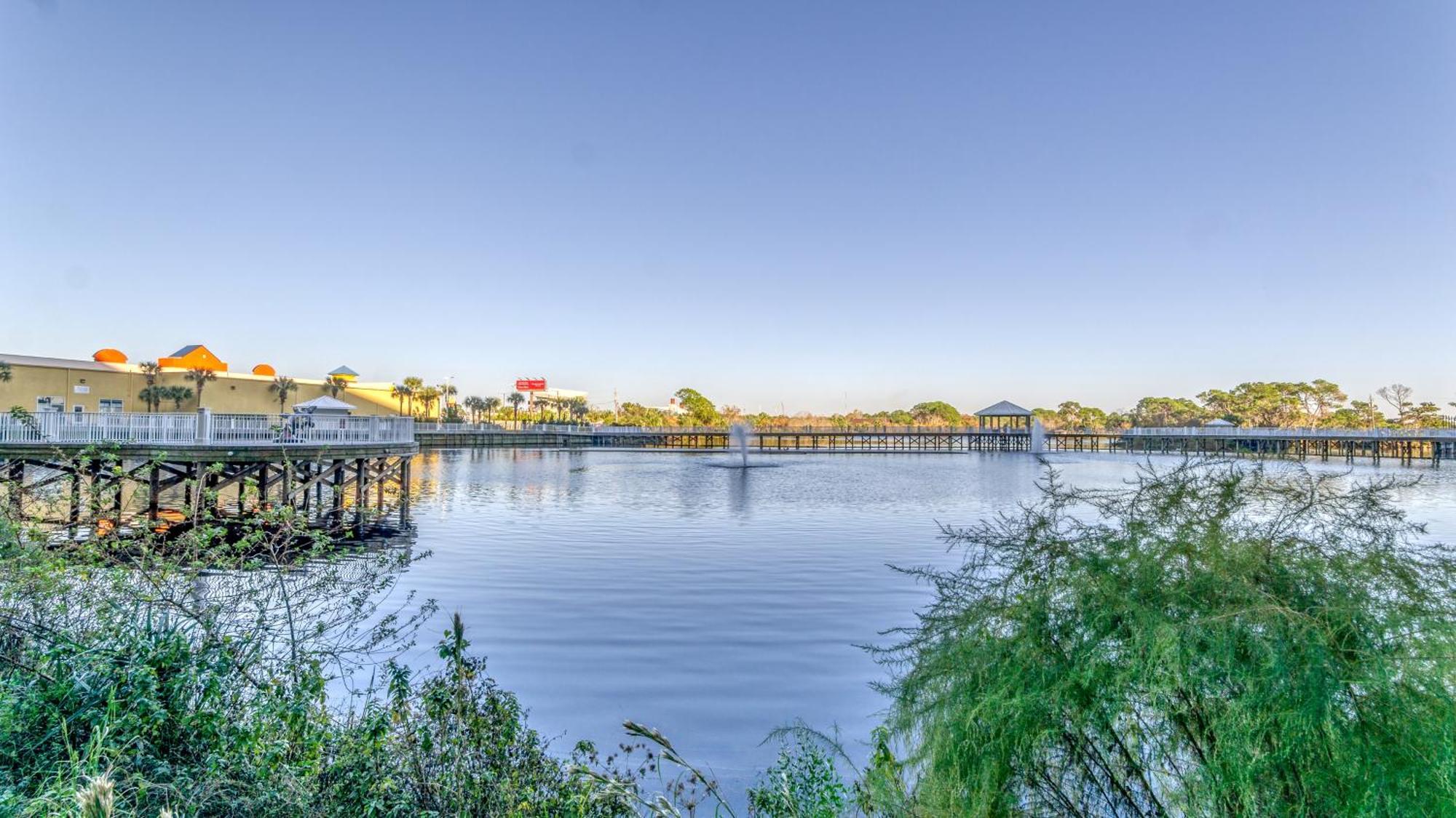 The Beach Scene At Laketown Wharf #524 By Nautical Properties Panama City Beach Exterior photo